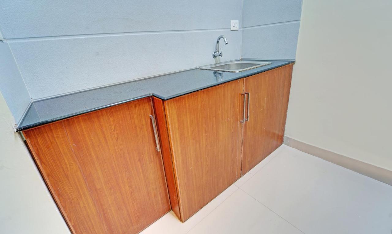 Sreepathi Nirmalyam 400 Mts From Guruvayoor Temple Hotell Guruvāyūr Exteriör bild
