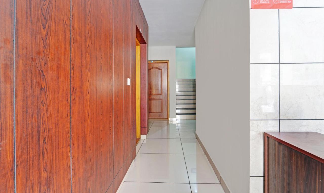 Sreepathi Nirmalyam 400 Mts From Guruvayoor Temple Hotell Guruvāyūr Exteriör bild